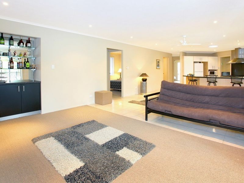 19 Marble Drive, Carrara QLD 4211