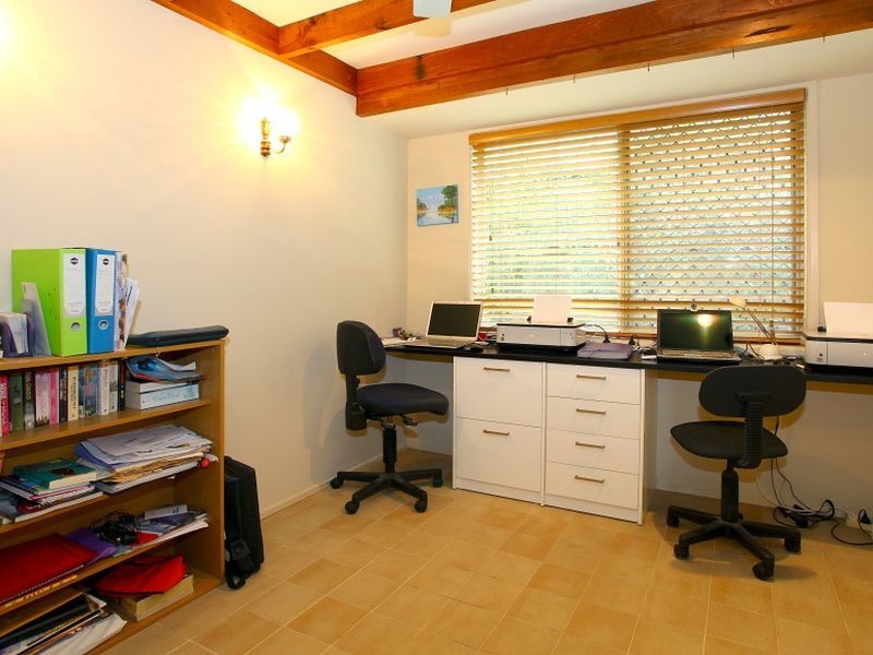 19 Marble Drive, Carrara QLD 4211