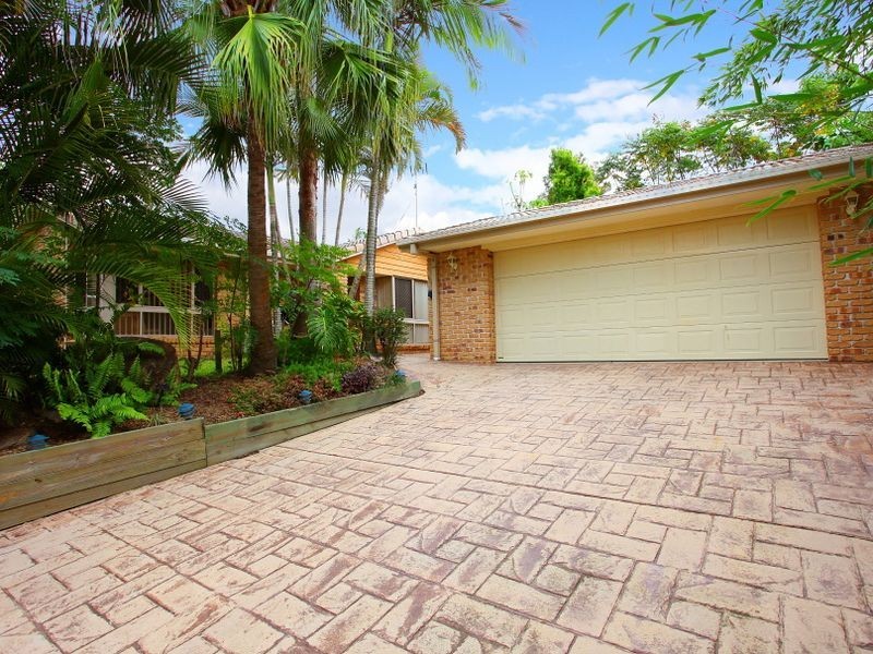 19 Marble Drive, Carrara QLD 4211