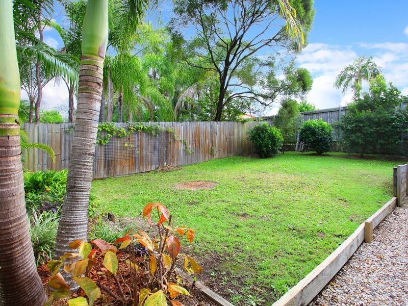 19 Marble Drive, Carrara QLD 4211