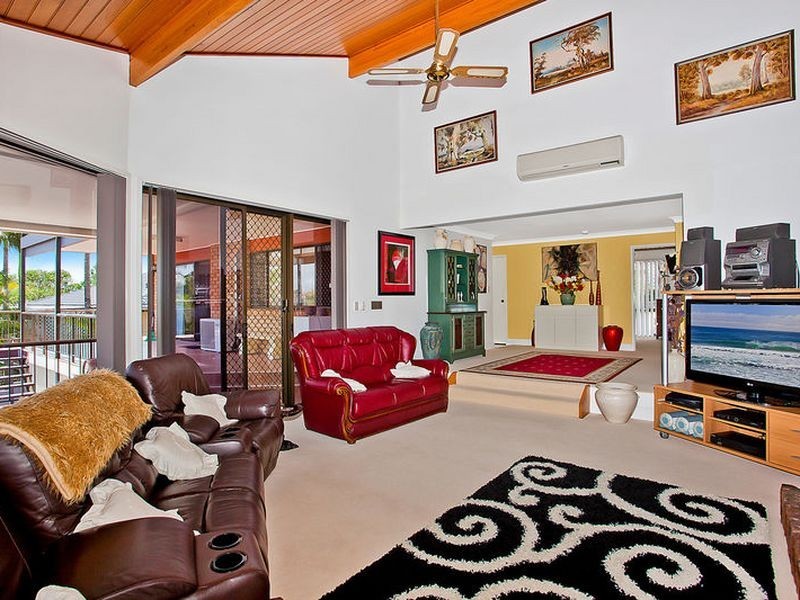 27 Andamooka Avenue, Worongary QLD 4213