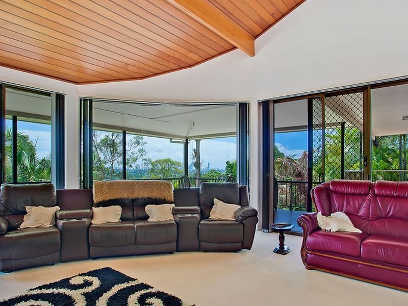 27 Andamooka Avenue, Worongary QLD 4213