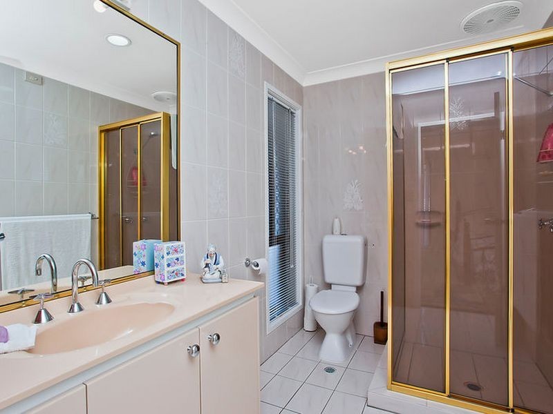 27 Andamooka Avenue, Worongary QLD 4213