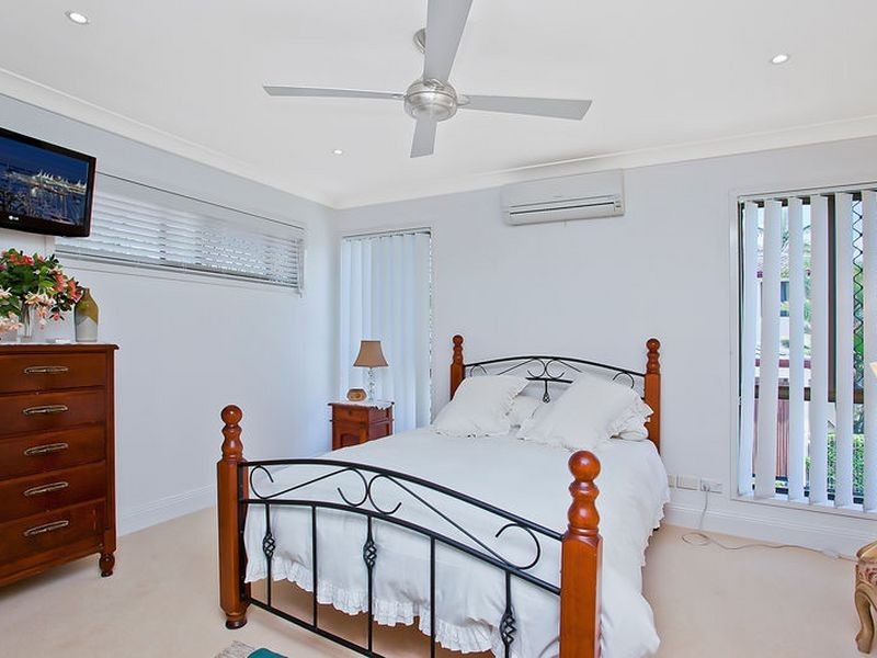 27 Andamooka Avenue, Worongary QLD 4213