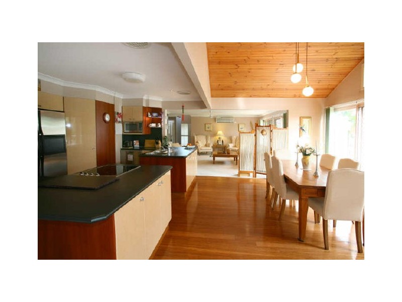 5 Namoi Court, Carrara QLD 4211