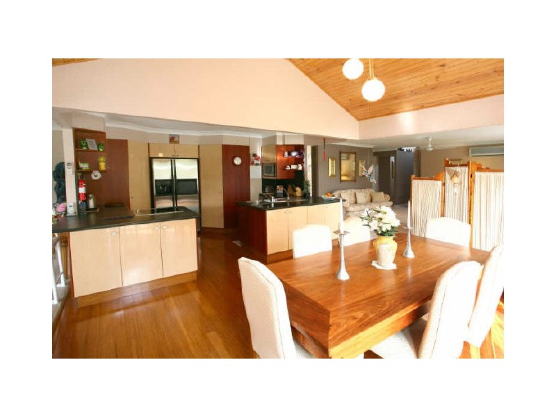 5 Namoi Court, Carrara QLD 4211