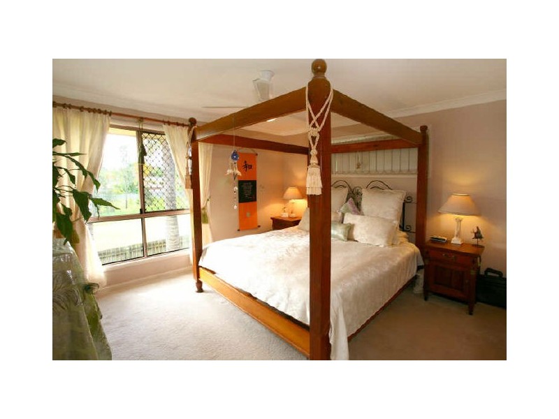 5 Namoi Court, Carrara QLD 4211