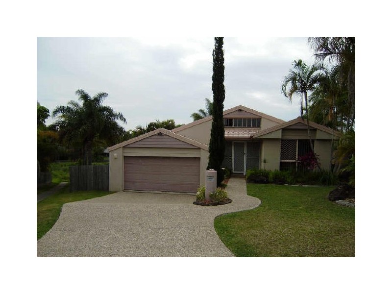 5 Namoi Court, Carrara QLD 4211