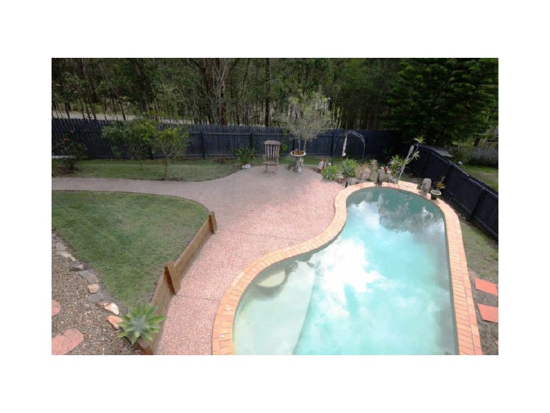 35 Gershwin Court, Nerang QLD 4211