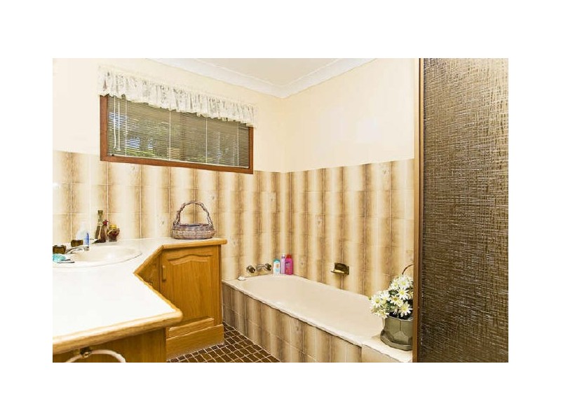 21 Maroong Crescent, Nerang QLD 4211