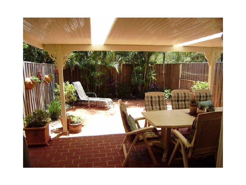 8/107 Cayuga Road, Highland Park QLD 4211