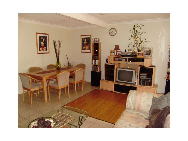 8/107 Cayuga Road, Highland Park QLD 4211
