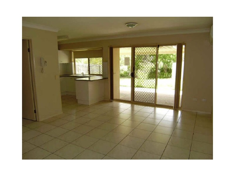 3/191 Greenacre Drive, Parkwood QLD 4214