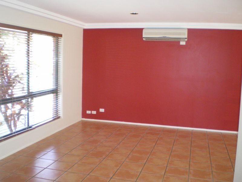 67 Explorers Way, Worongary QLD 4213
