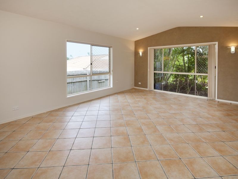 9 Fallon Court, Worongary QLD 4213