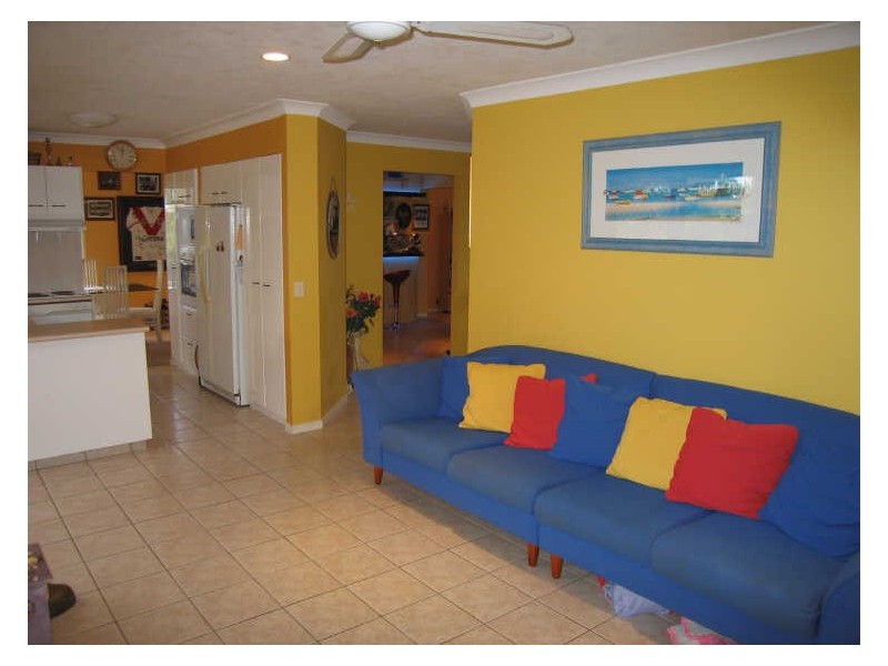 9 Fallon Court, Worongary QLD 4213