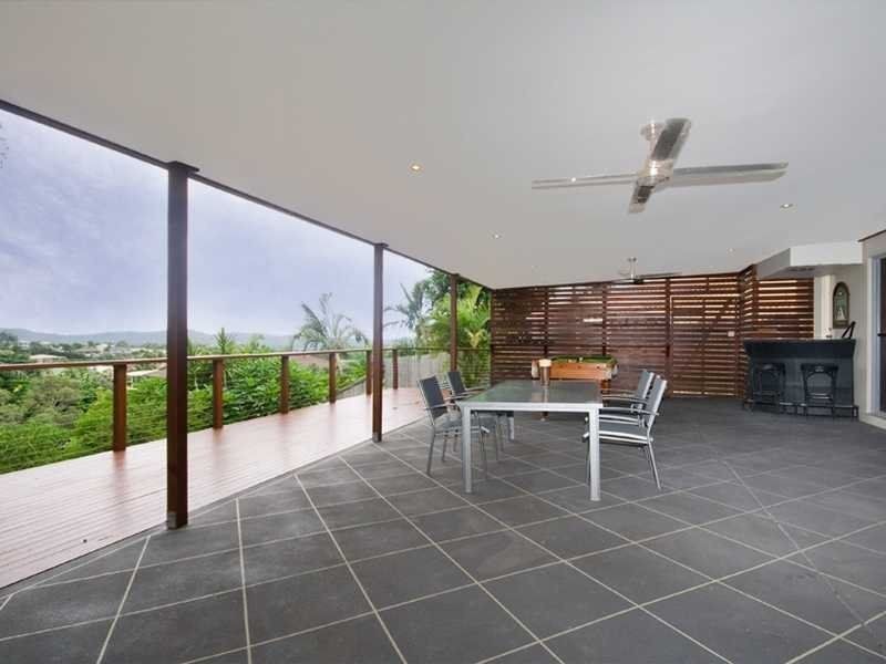 37 Kincaid Drive, Highland Park QLD 4211