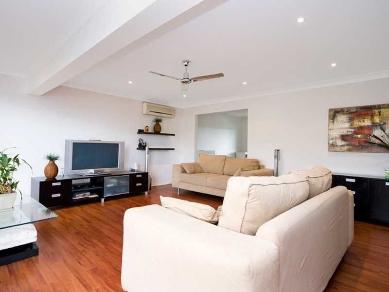 37 Kincaid Drive, Highland Park QLD 4211