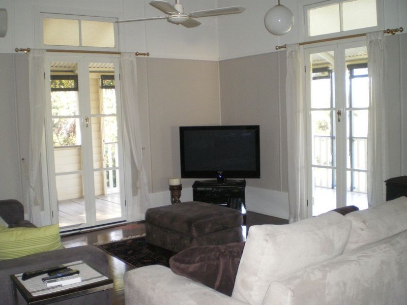 9 Evanita Drive, Gilston QLD 4211