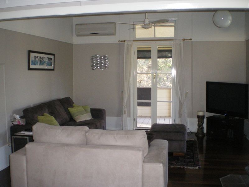 9 Evanita Drive, Gilston QLD 4211