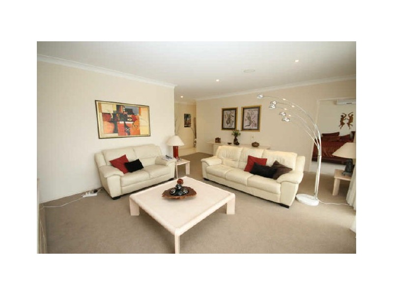 17 Nikau Crescent, Nerang QLD 4211