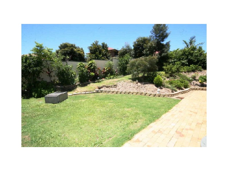 4 Essex Court, Nerang QLD 4211
