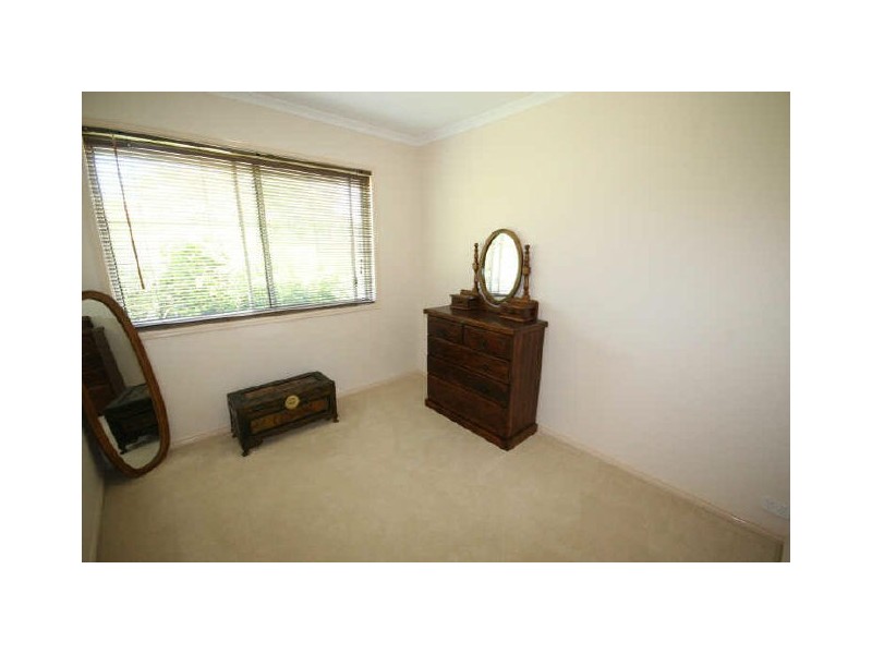 4 Essex Court, Nerang QLD 4211