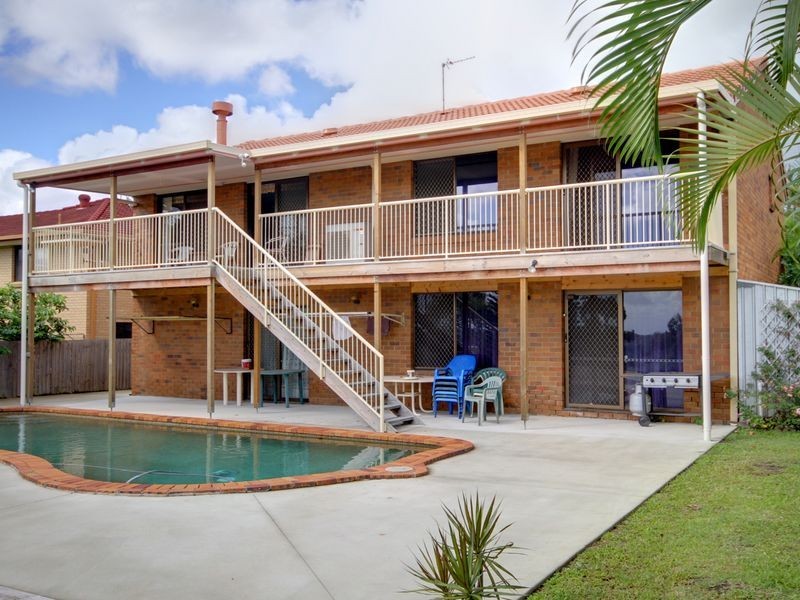 167 Alexander Drive, Highland Park QLD 4211