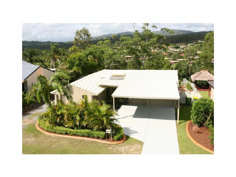 37 Quigan Terrace, Highland Park QLD 4211