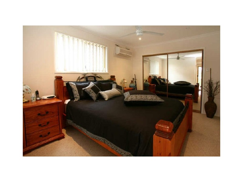 37 Quigan Terrace, Highland Park QLD 4211