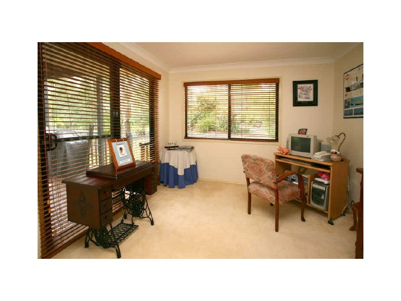 22 Lords Avenue, Mount Nathan QLD 4211