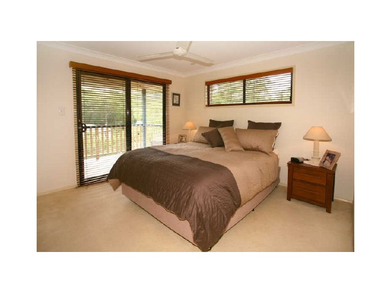 22 Lords Avenue, Mount Nathan QLD 4211