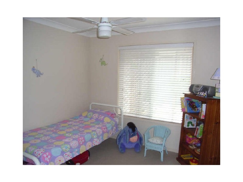 2/1 Abbey Rose Way, Nerang QLD 4211
