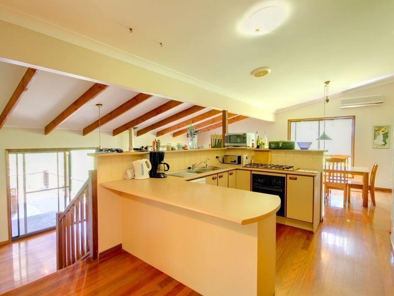 128 Narrow Leaf Road, Advancetown QLD 4211