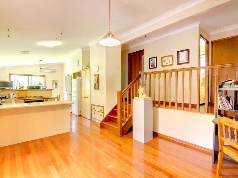 128 Narrow Leaf Road, Advancetown QLD 4211