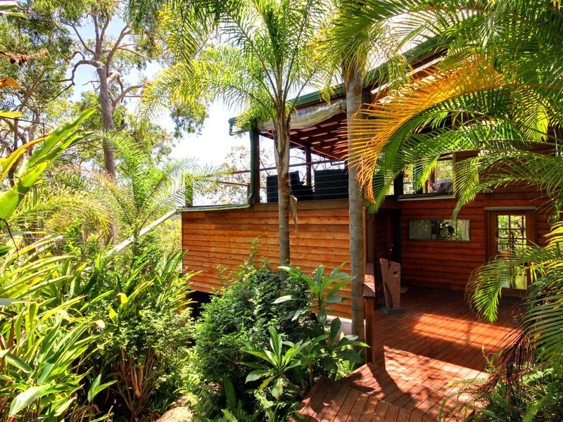 128 Narrow Leaf Road, Advancetown QLD 4211