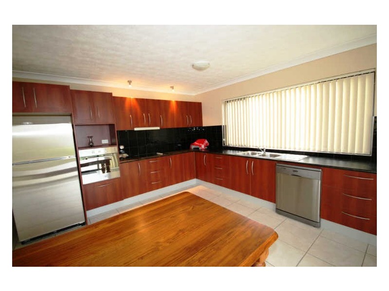 19 Marriott Way, Highland Park QLD 4211