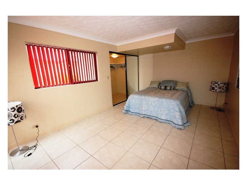 19 Marriott Way, Highland Park QLD 4211