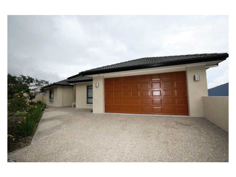 19 Marriott Way, Highland Park QLD 4211