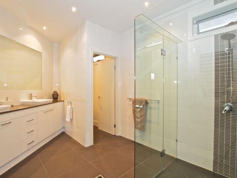 115 Witt Avenue, Carrara QLD 4211