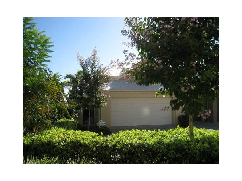 2095/1 The Vistas Drive, Carrara QLD 4211