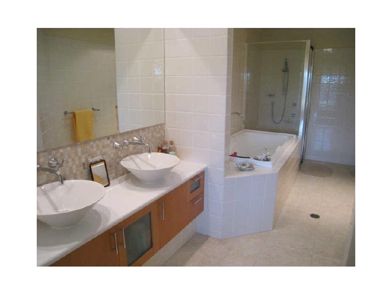 2095/1 The Vistas Drive, Carrara QLD 4211