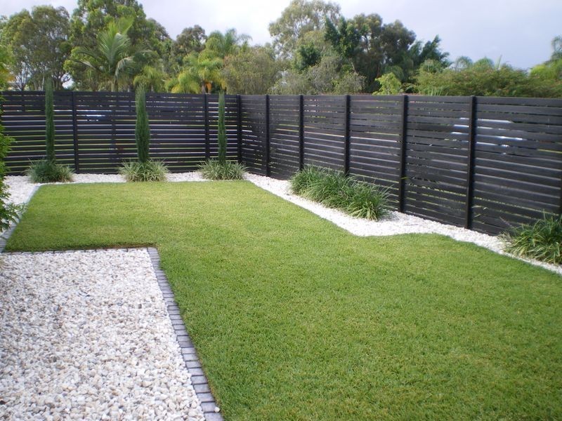 18 Quigan Terrace, Highland Park QLD 4211