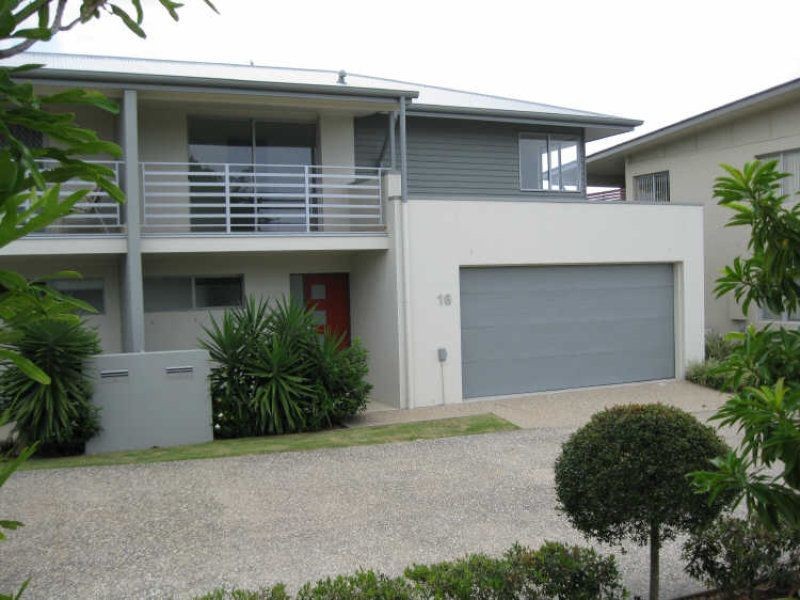 16/1 Boulton Drive, Nerang QLD 4211