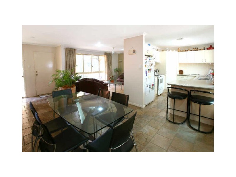 12 Woolmere Street, Carrara QLD 4211