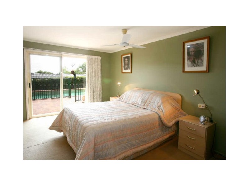 12 Woolmere Street, Carrara QLD 4211