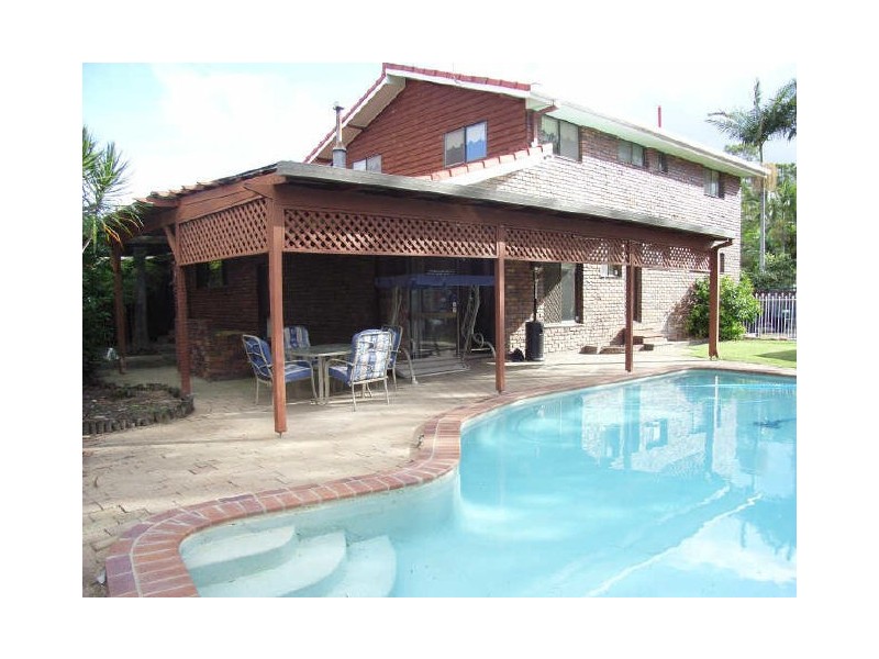 19 Maroong Crescent, Nerang QLD 4211