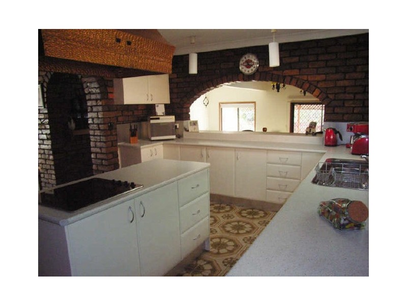 19 Maroong Crescent, Nerang QLD 4211