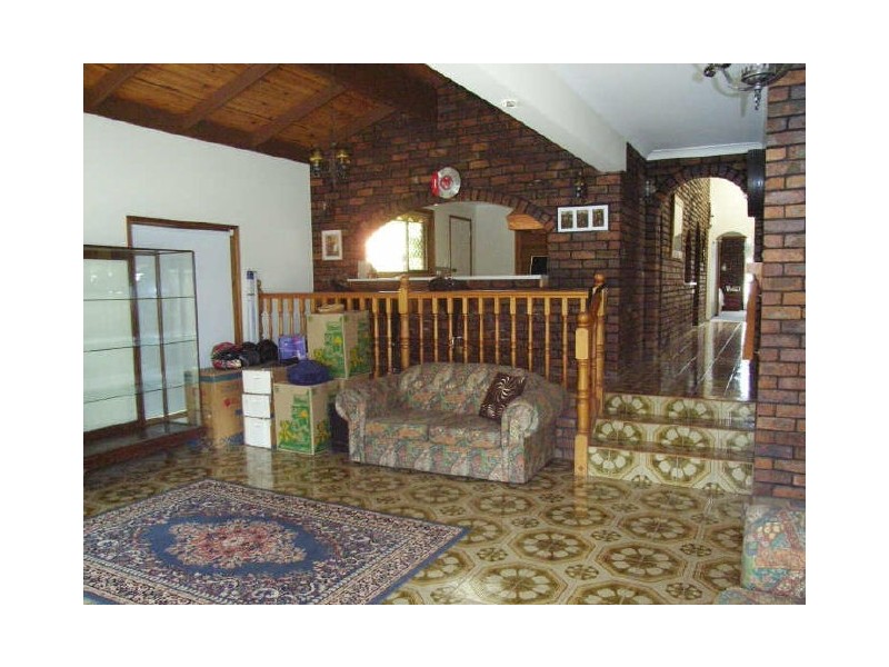 19 Maroong Crescent, Nerang QLD 4211