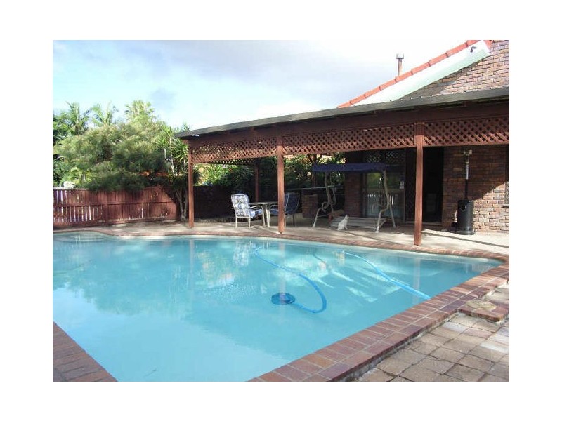 19 Maroong Crescent, Nerang QLD 4211